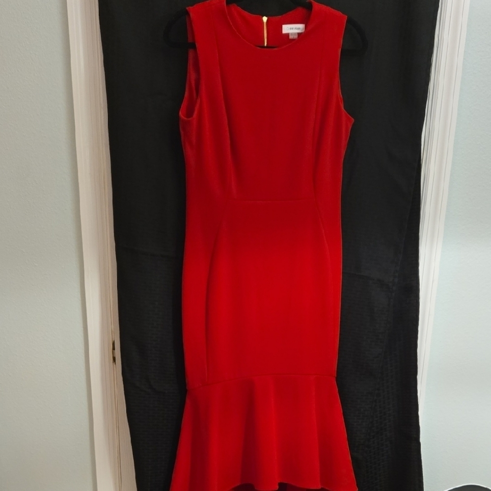 Calvin Klein Collection Red Sheath Midi Dress